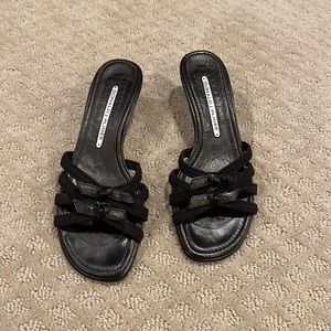 Donald Pliner  brown leather kitten heel sandal